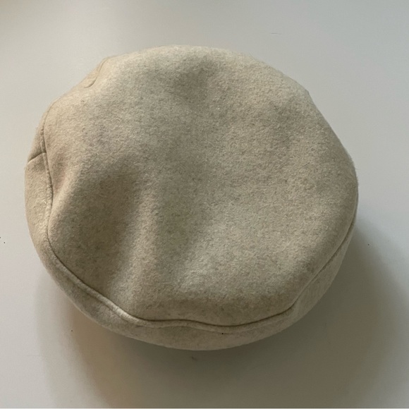 Universal Thread - Beret NWOT - Picture 3 of 9